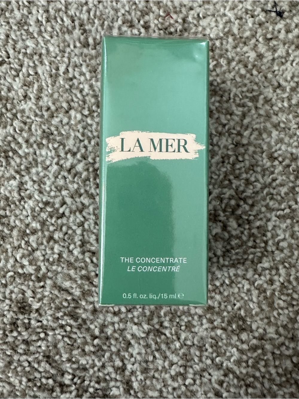 La Mer The Concentrate Serum - Green Box. authentic